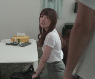 Chuyến công tác với ông sếp và cái kết cực đã cho cô gái trẻ